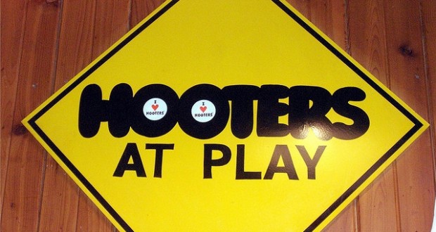 Hooters Hooters